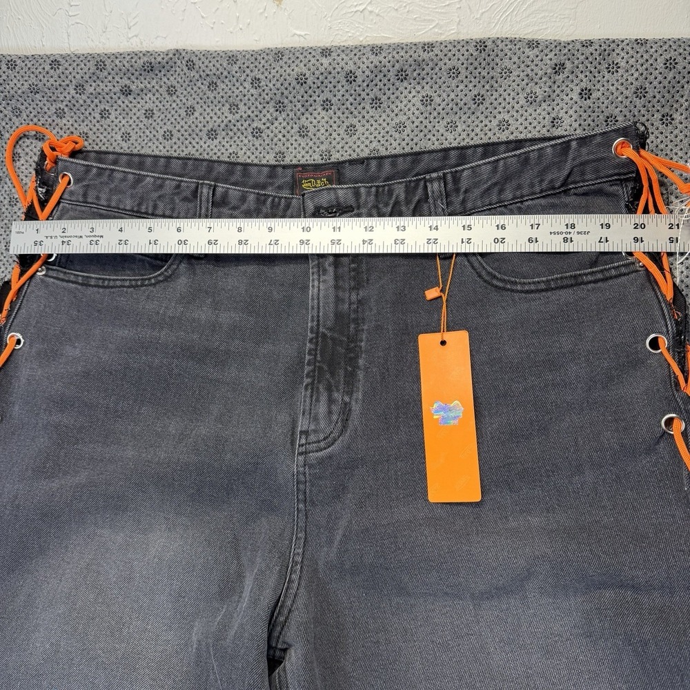 Men's Von Dutch The Reapers Baggy Embroidered Jeans Washed Black Denim Size 36 - Picture 9 of 16